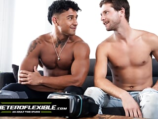 Heteroflexible - Str8 Benjamin Blue Tries Vr Porn With Buddy Kenzo Alvarez, Decides To Ride His Cock free video