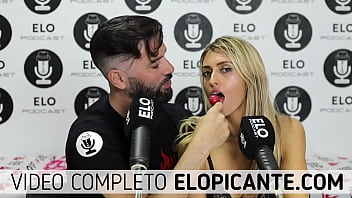 Avril Pilot Muestra Como La Chupa Con Elo Podcast free video