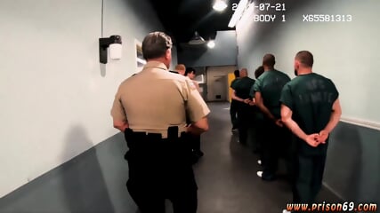 Small Boy Gay Sex Disk And Emo Making The Guards Happy free video